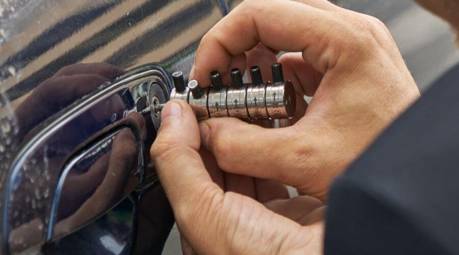 Expert tile roof repair services in Loco Hills, NM